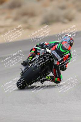 media/Dec-17-2022-SoCal Trackdays (Sat) [[224abd9271]]/Turn 10 Backside (120pm)/